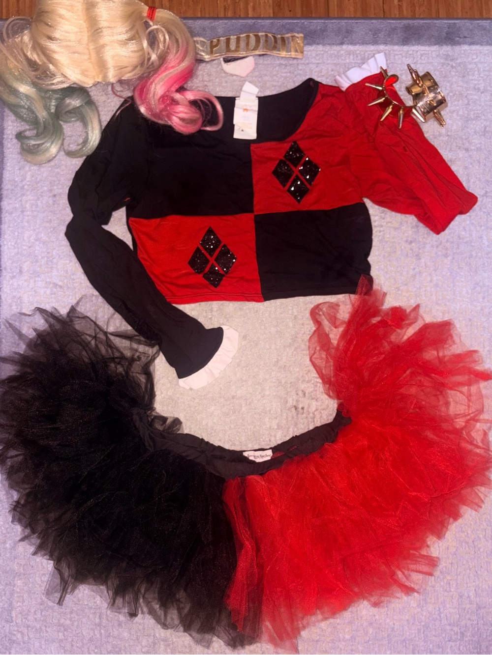Harley Quinn Costume Set - Black & Red
